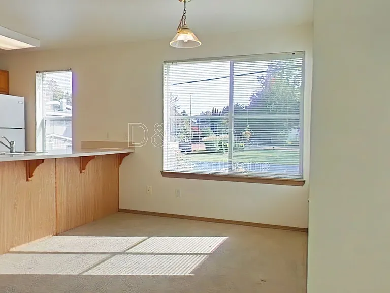2960 NW Tyler Ave #201 — Photo 4