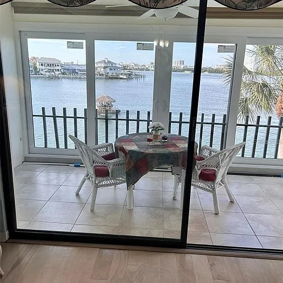 868 Bayway Blvd #304 — Photo 4