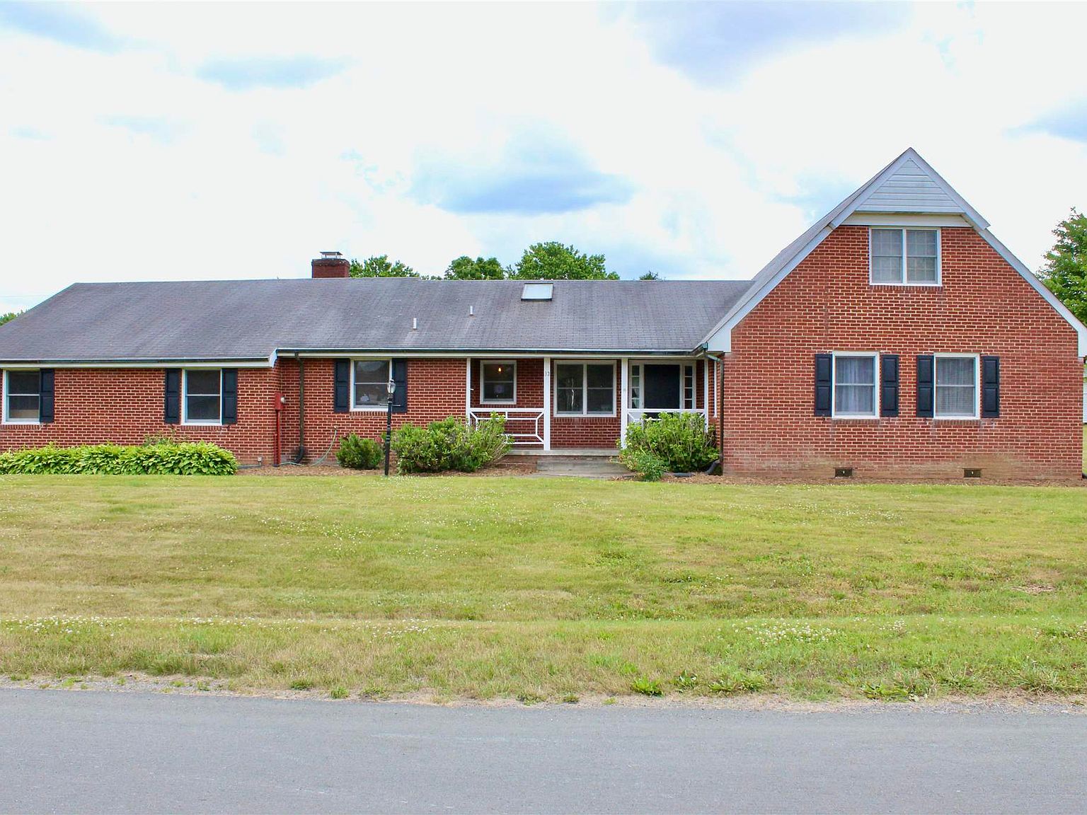 33 Wilson Rd, Lyndhurst, VA 22952 Zillow