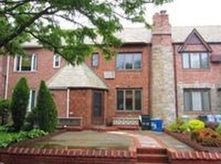 6143 Alderton St, Rego Park, NY 11374