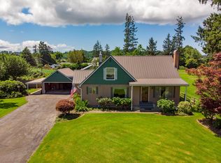 3145 Gienger Rd, Tillamook, OR 97141