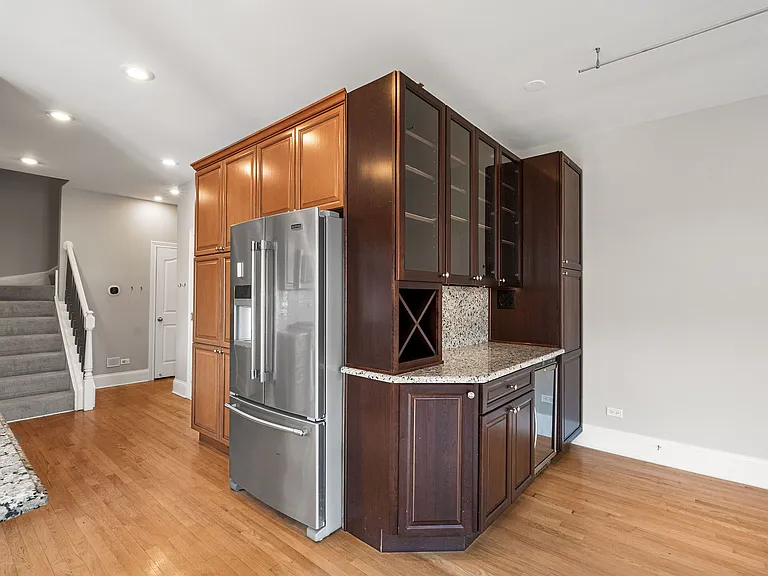 854 W Buckingham Pl #3NE — Photo 6