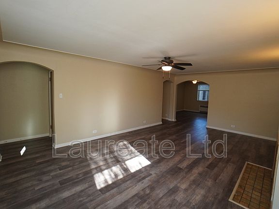 3rd image of 3901 E 5th Ave #1