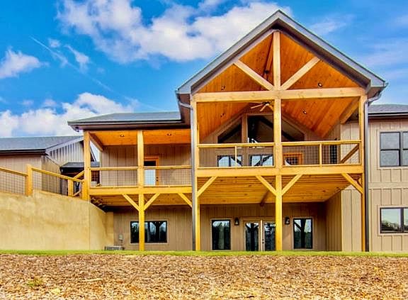 4th image of 2468 Twisted Oak Rd