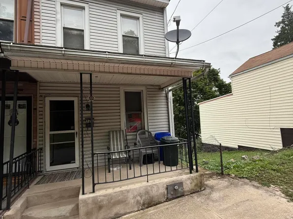 226 Spruce St, Minersville, PA 17954