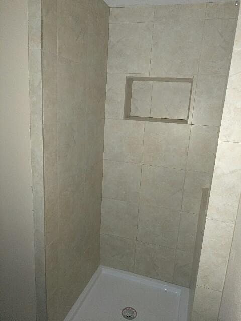 1st image of 1100 S Lillian Dr