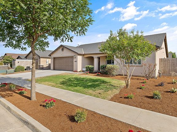 2nd image of 1817 Hermosa Avenue