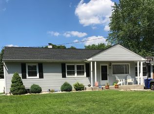 995 Stamler Dr, Toms River, NJ 08753