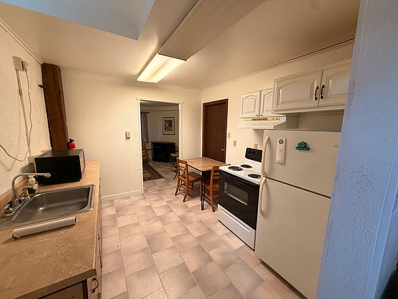 2nd image of 1046 Pike Run Dr #C