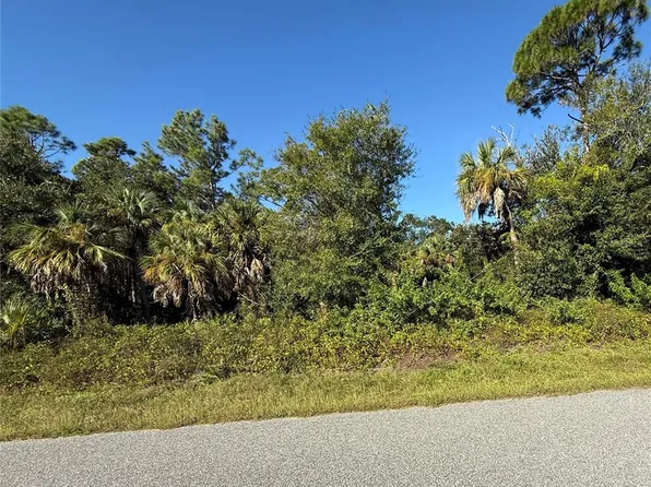 475 Barrett St Lot 19, Pt Charlotte, FL 33954