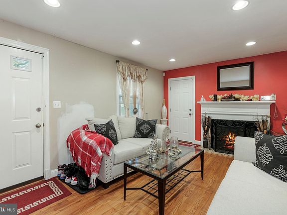 5th image of 6700 Gateway Blvd