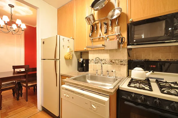 Sold by Corcoran | media 9
