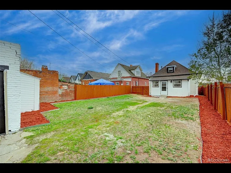 3136 N Elizabeth St — Photo 32