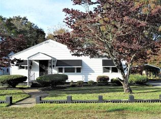 1417 Lincoln St, Petersburg, VA 23803