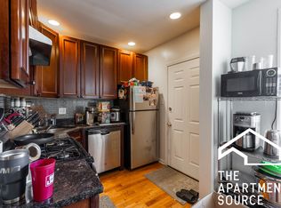 3323 N Lakewood Ave APT 2, Chicago, IL 60657