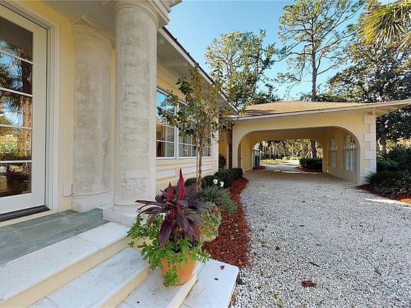 3rd image of 3104 Sea Island Dr #332