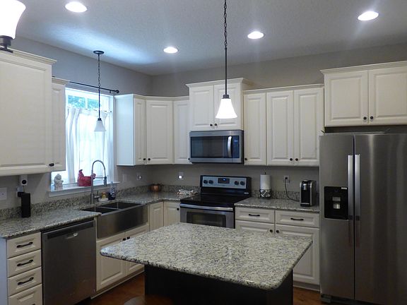 2nd image of 1411 Palmer St