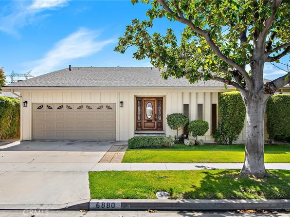 6880 E 11th St, Long Beach, CA 90815