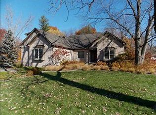 9325 Compton St, Indianapolis, IN 46240