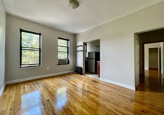 Rented by Zjama Realty Corp | media 6