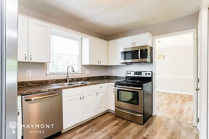 3301 Renee Ct — Photo 9