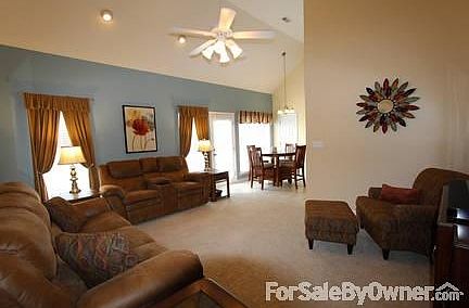 3rd image of 2725 Westhaven Dr