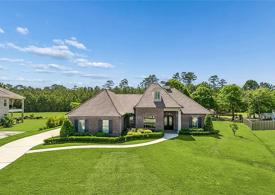 1st image of 316 Seminole Cir