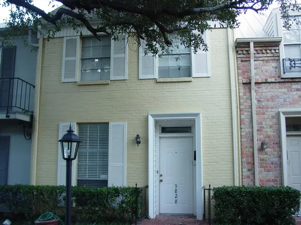 9828 Valley Meadow Ct, Dallas, TX 75220