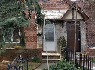 2562 47th St, Astoria, NY 11103