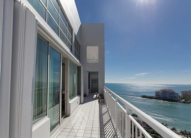 1st image of 400 S Pointe Dr APT 2407