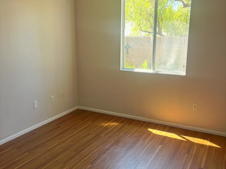 9753 Arrowcrest Ave — Photo 21