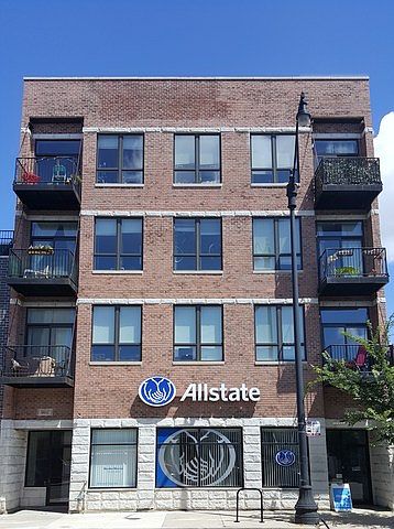 1st image of 3060 W Armitage Ave APT 404