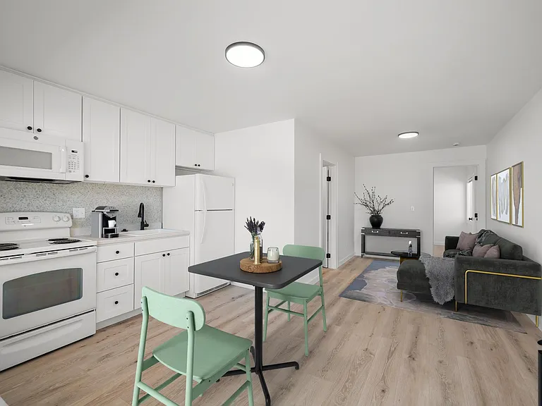 125 S West Blvd #8 — Photo 2