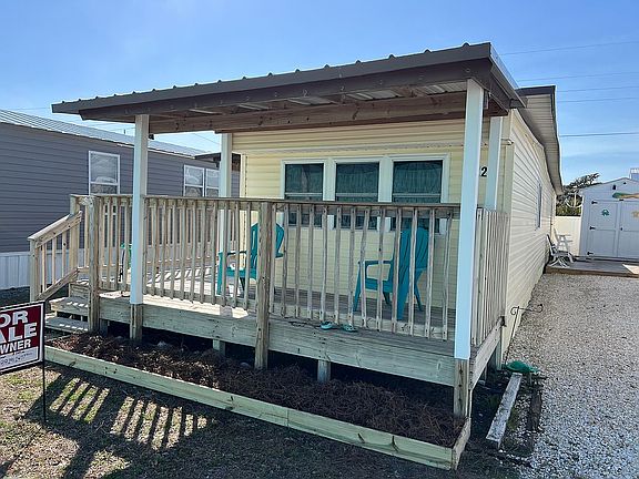 2nd image of 1510 Salter Path Rd #12