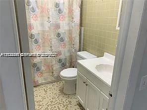 Royal Palm Gardens Condo — Photo 4