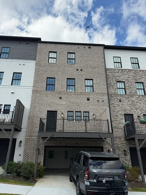 Building Photo - 4802 Moonview Ln