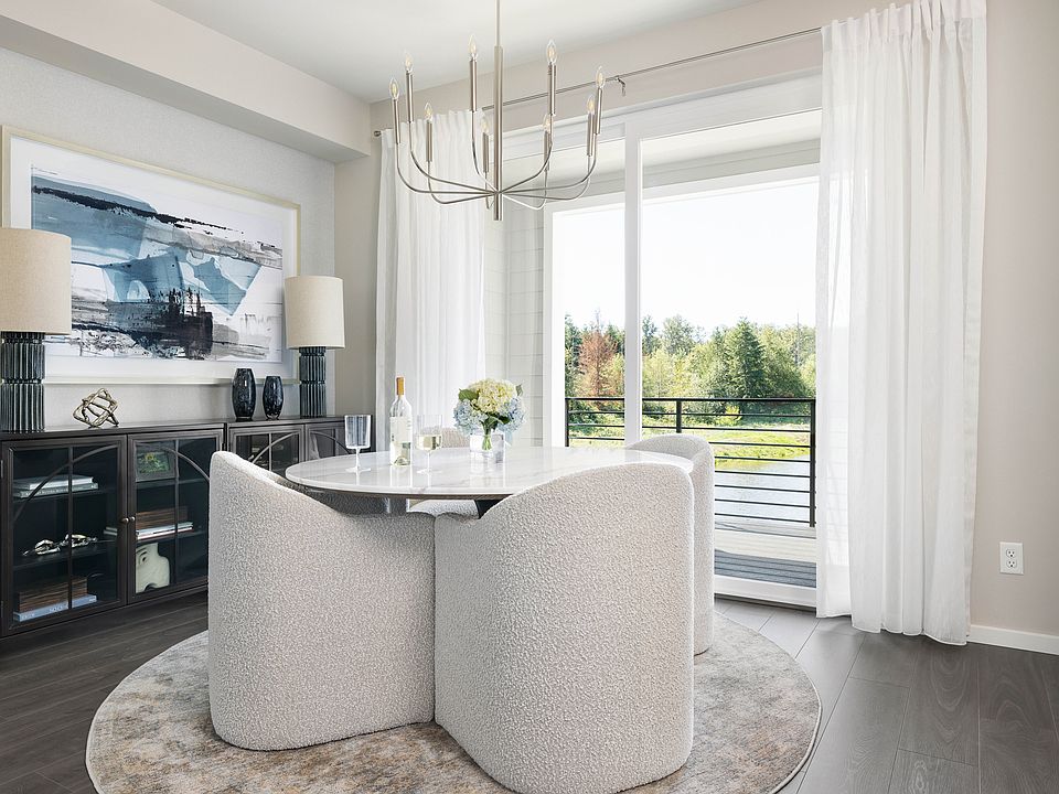 Interior Image For The Lilac