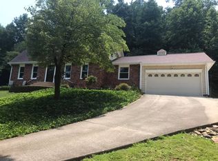 255 N 6th St, Williamsburg, KY 40769