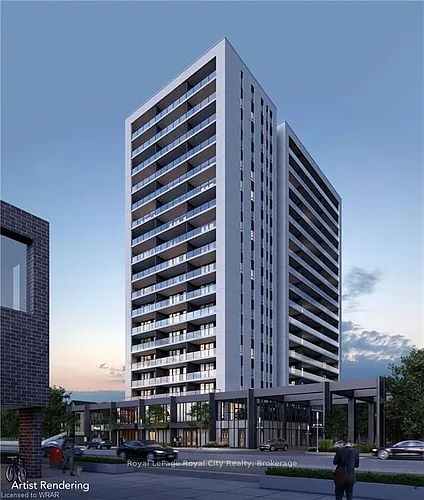 741 King St W Photo 1