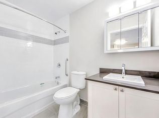 1000 Mount Pleasant Rd #2B-2BA-995SQFT, Toronto, ON M4P2M2