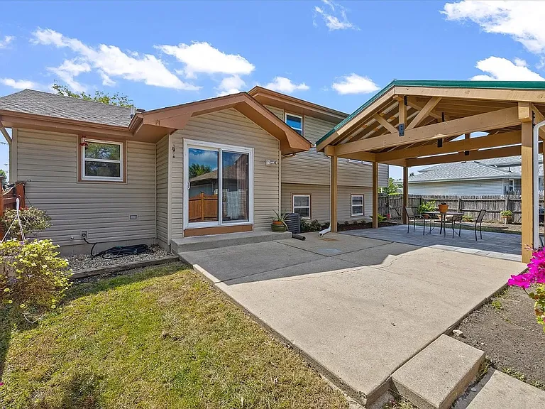 6451 Walter Adamic Ln — Photo 2