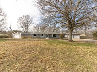 7302 Henry Dr, Fairview, TN 37062