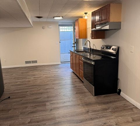 4th image of 380 Liverpool Ave #2