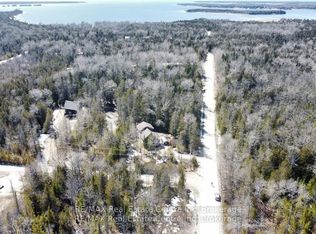 35 Hardwick Cove Rd W, Northern Bruce Peninsula, ON N0H 1W0
