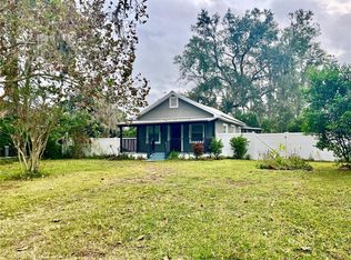 1306 Bonnie Rd, Plant City, FL 33563