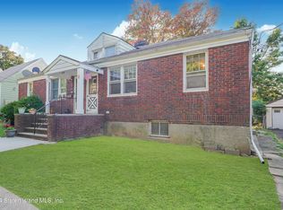 52 Clermont Pl, Staten Island, NY 10314