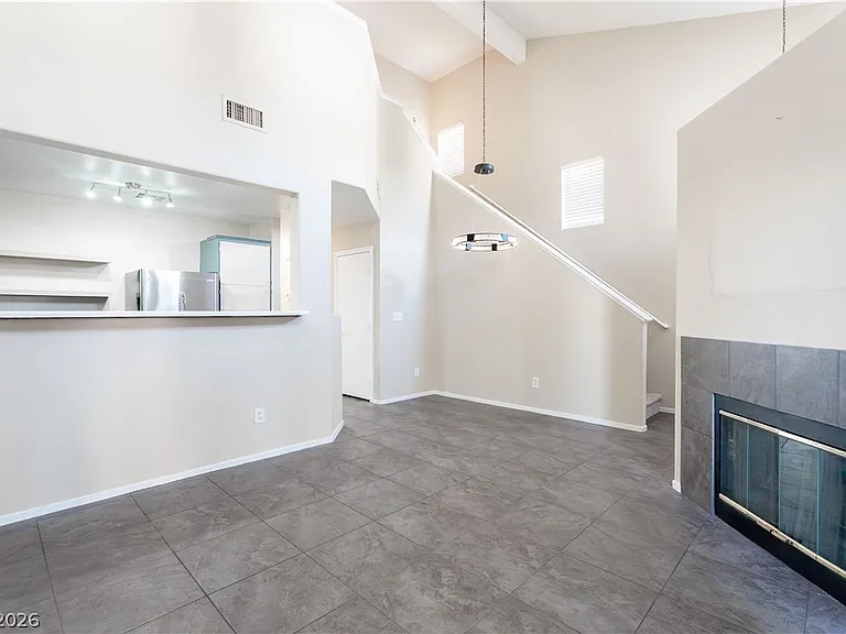9668 Belle Regal St — Photo 18
