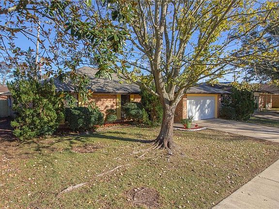 4th image of 2500 Cartier Dr