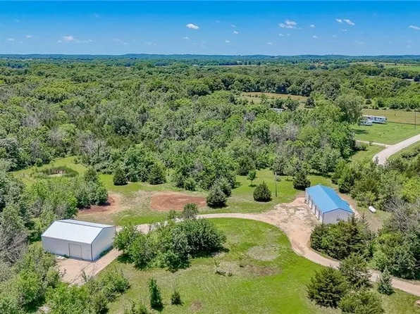 264 NW 1441st Rd, Holden, MO 64040