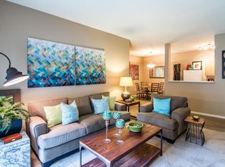 9001 Renner Blvd #2003, Lenexa, KS 66219